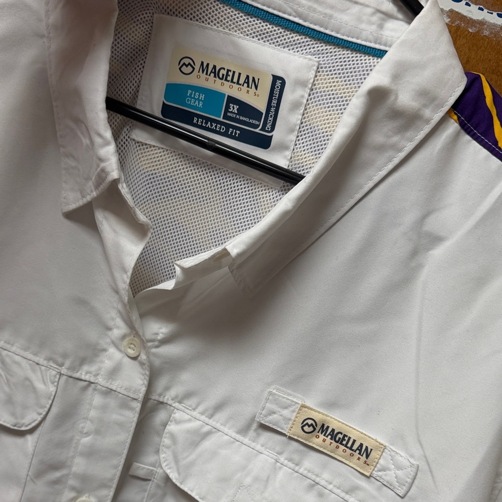 NWT Magellan Outdoors White Casual Button Down Shirt w/ LSU Accent On Back - Picture 2 of 9